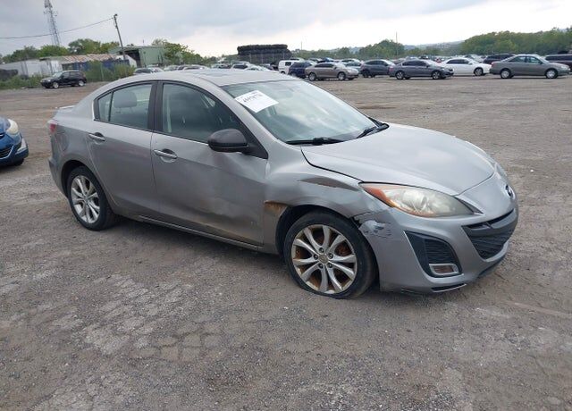 2010 MAZDA Mazda3