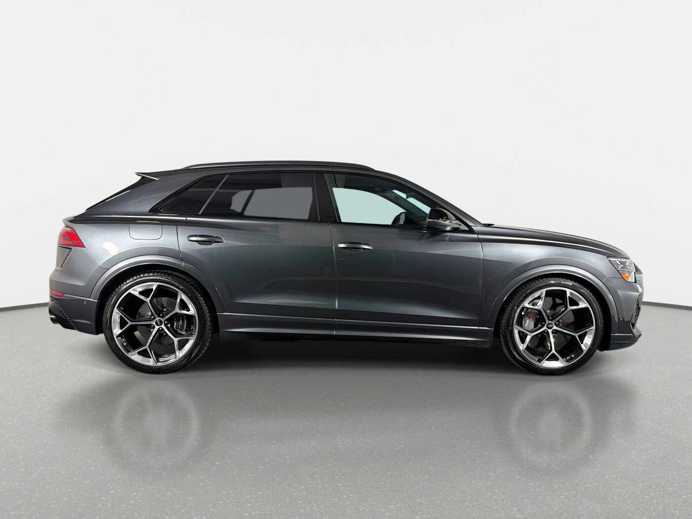 2025 Audi RS Q8