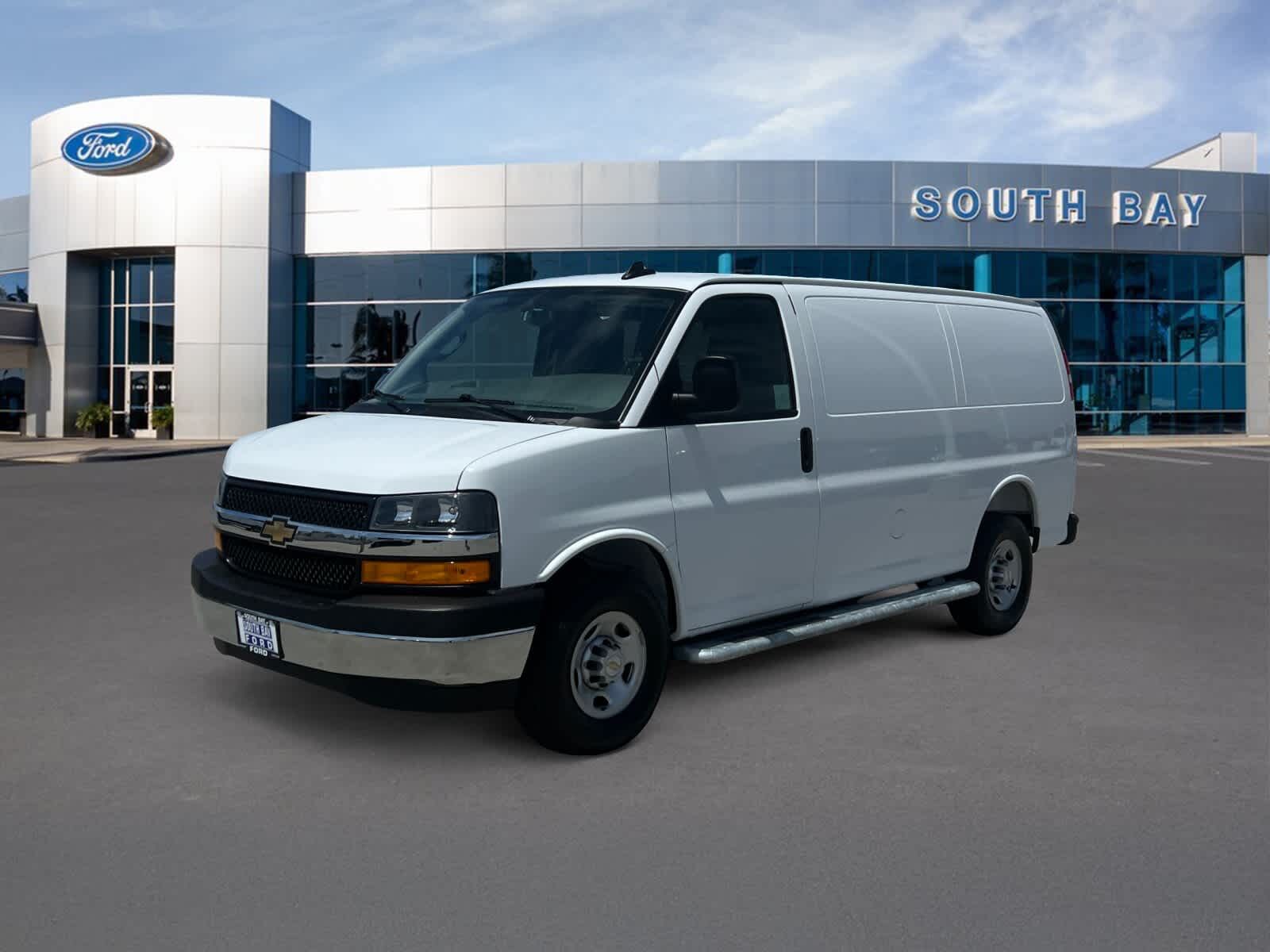 2025 CHEVROLET Express