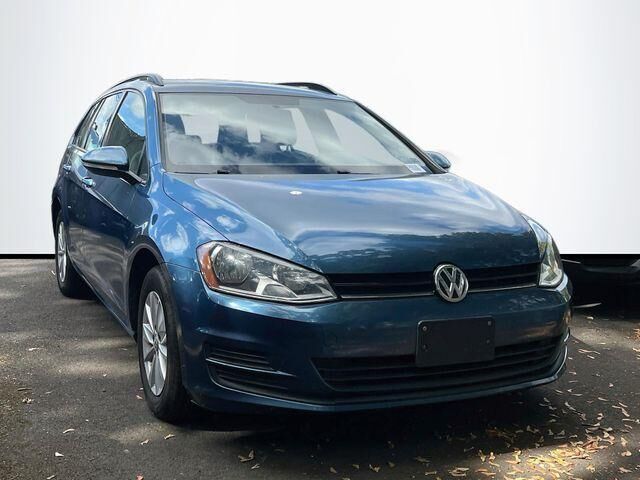 2016 VOLKSWAGEN Golf SportWagen