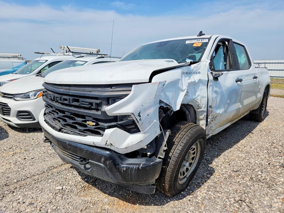 2024 CHEVROLET Silverado
