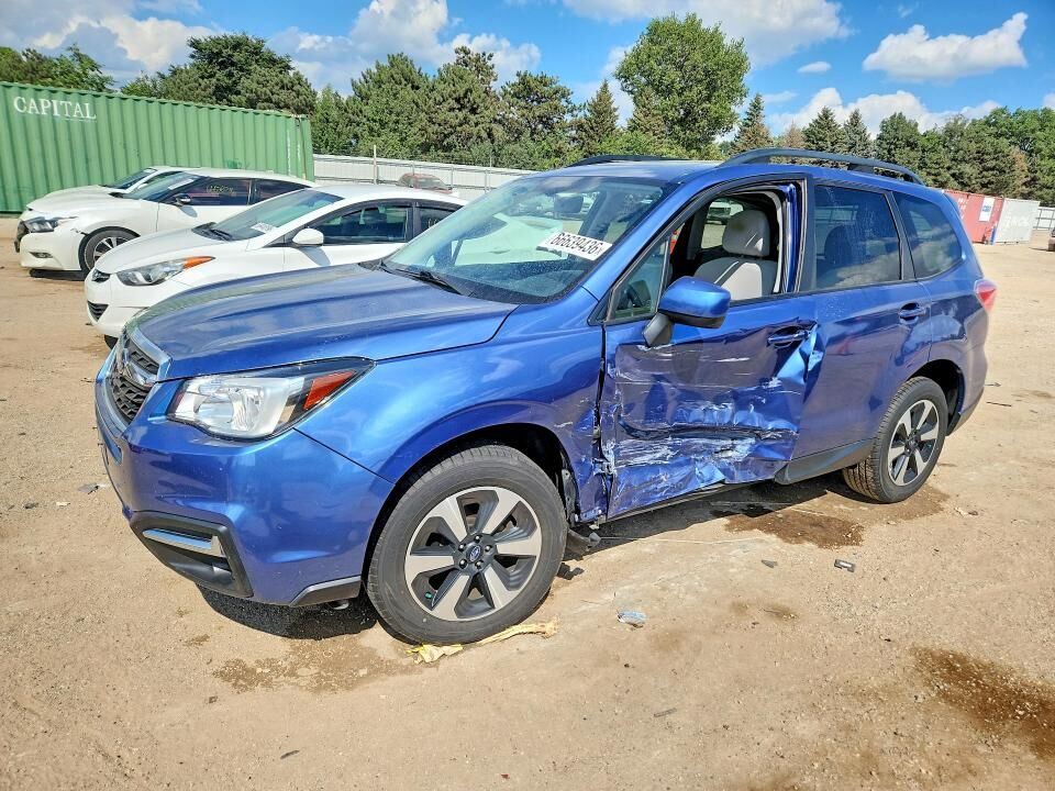 2017 SUBARU Forester