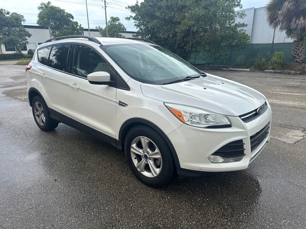 2016 FORD Escape