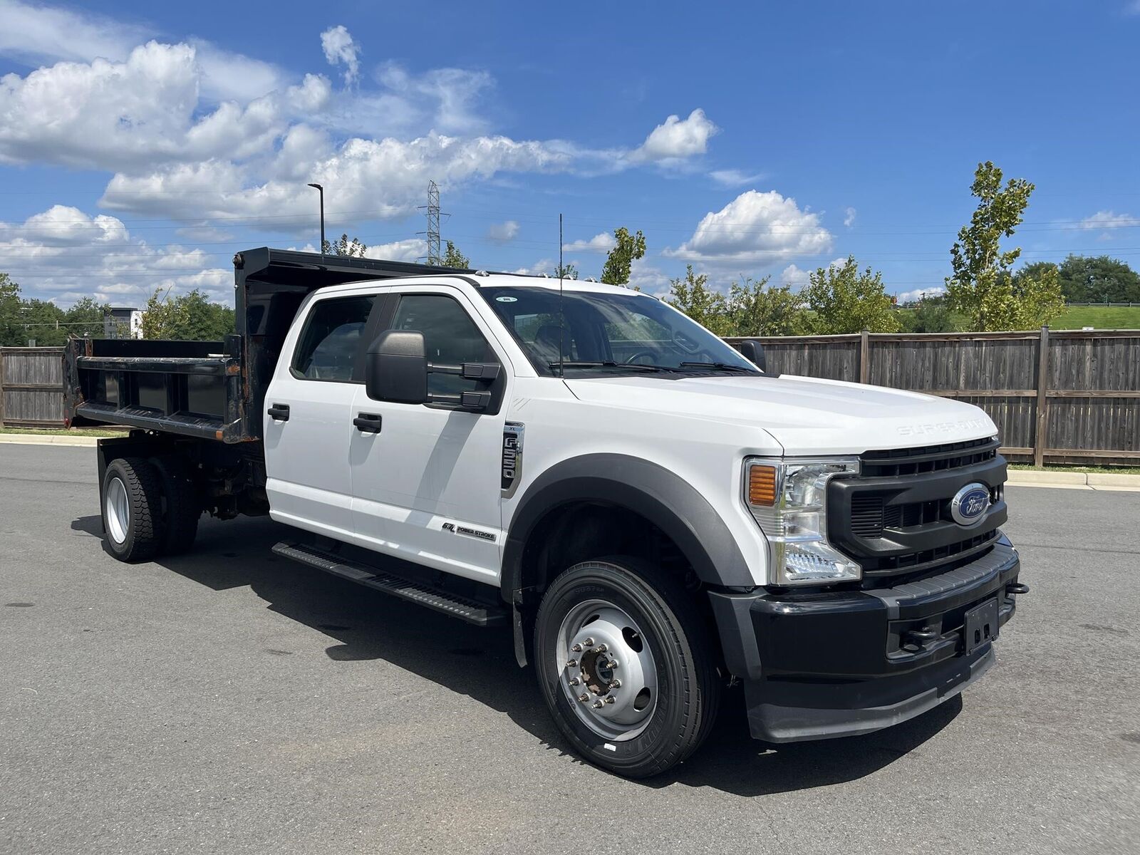2022 FORD F-550