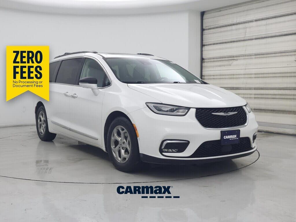 2022 CHRYSLER Pacifica