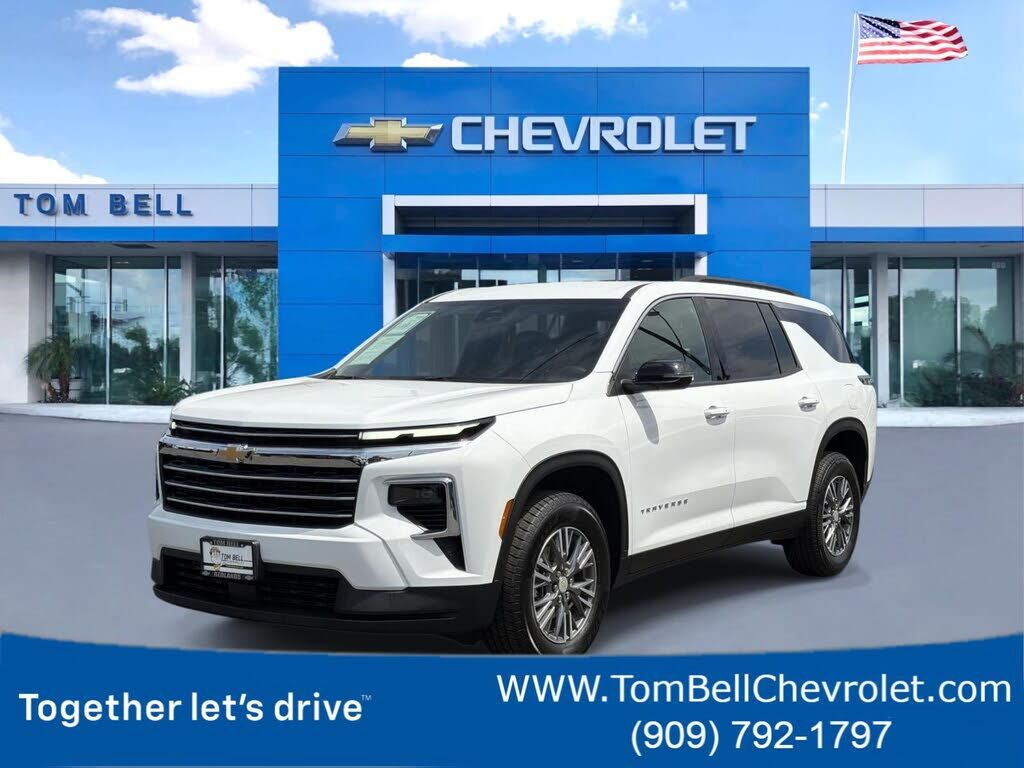 2026 CHEVROLET Traverse