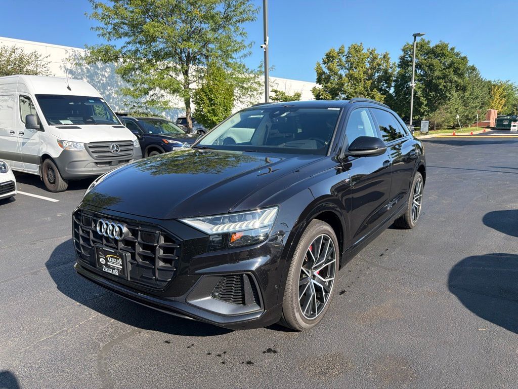 2019 AUDI Q8