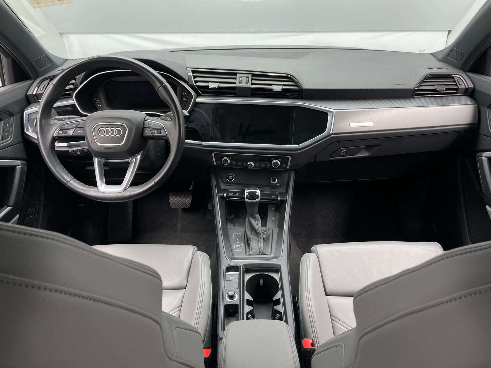 2023 Audi Q3