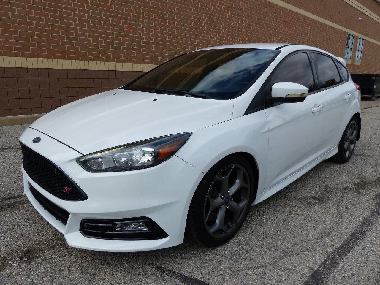 2017 FORD Focus