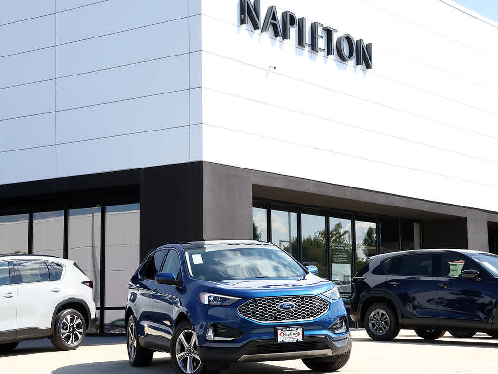 2023 FORD Edge