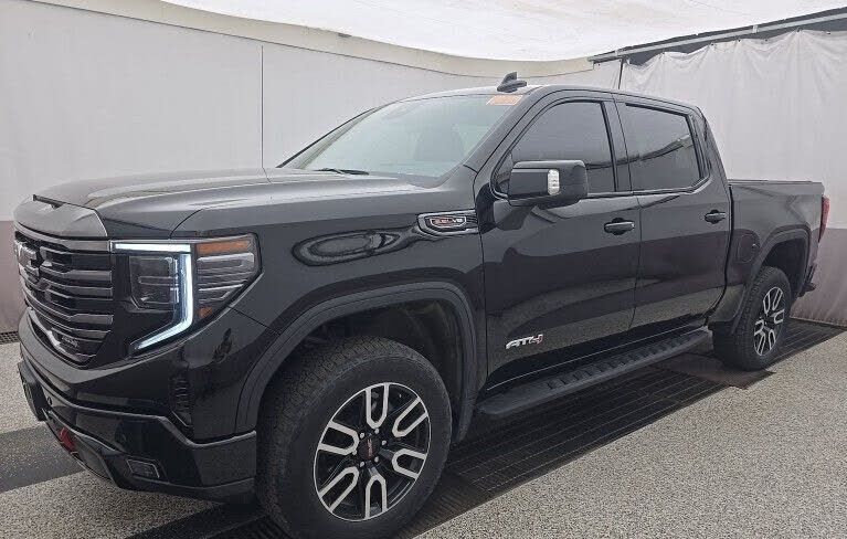 2024 GMC Sierra