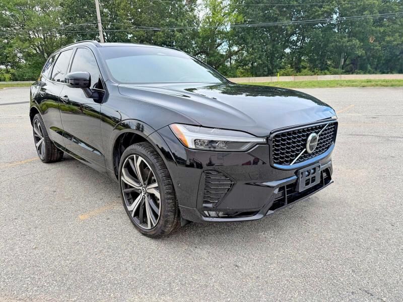 2024 VOLVO XC60