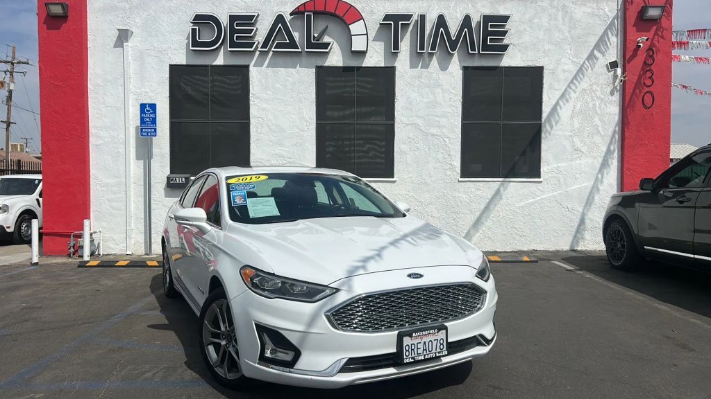 2019 FORD Fusion