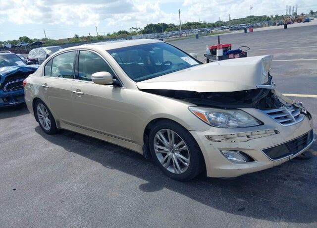 2012 HYUNDAI Genesis