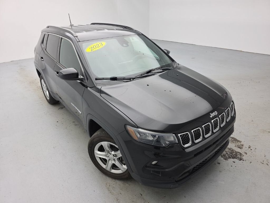 2023 JEEP Compass