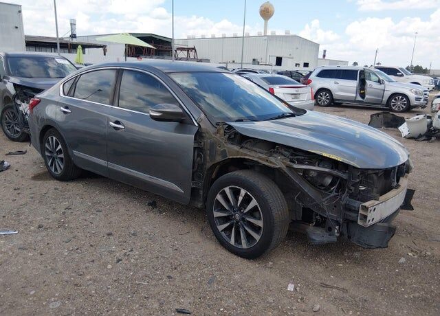 2016 NISSAN Altima