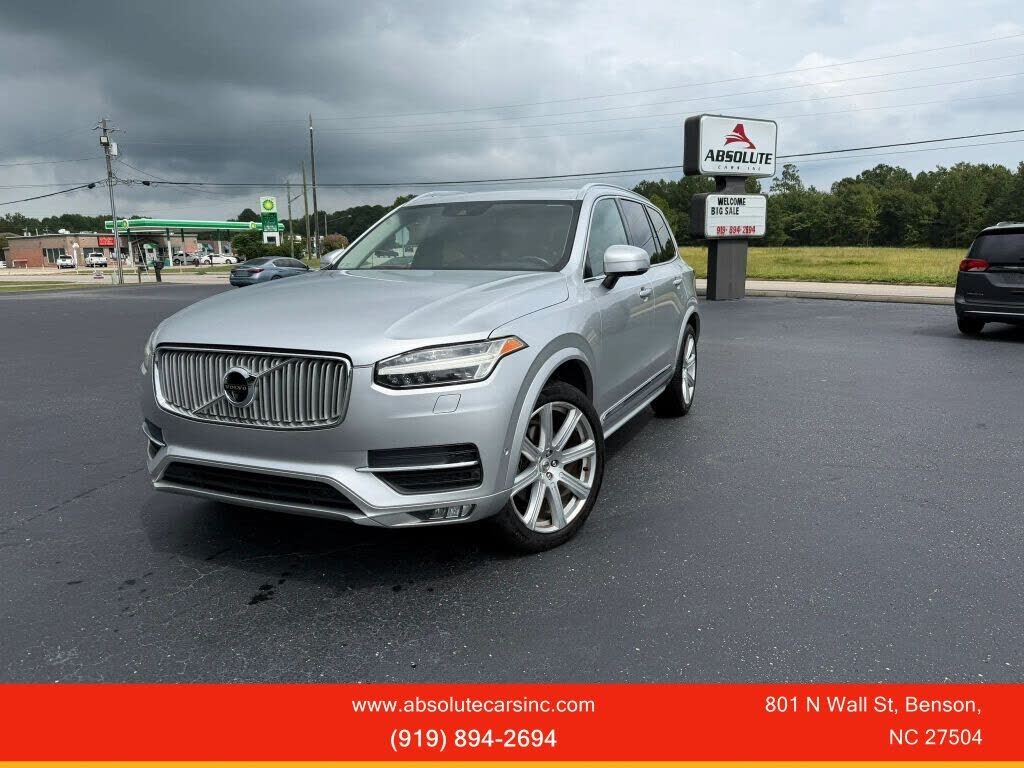 2017 VOLVO XC90