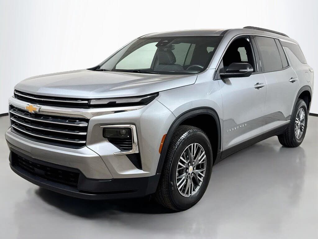2026 CHEVROLET Traverse