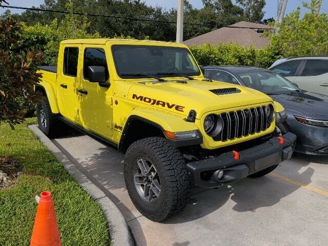 2024 JEEP Gladiator