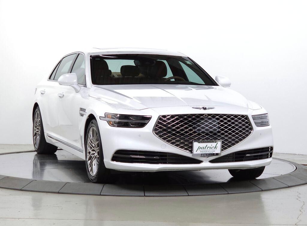 2022 GENESIS G90