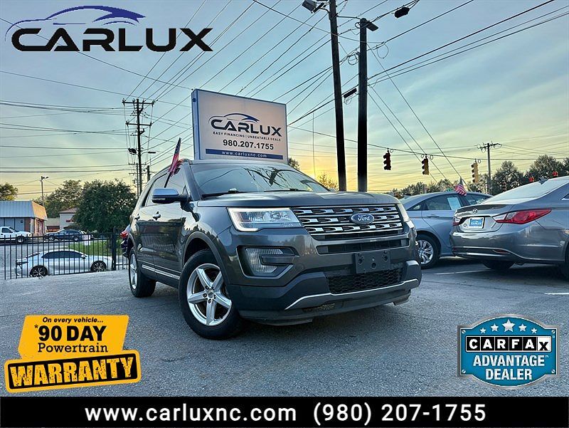2017 FORD Explorer