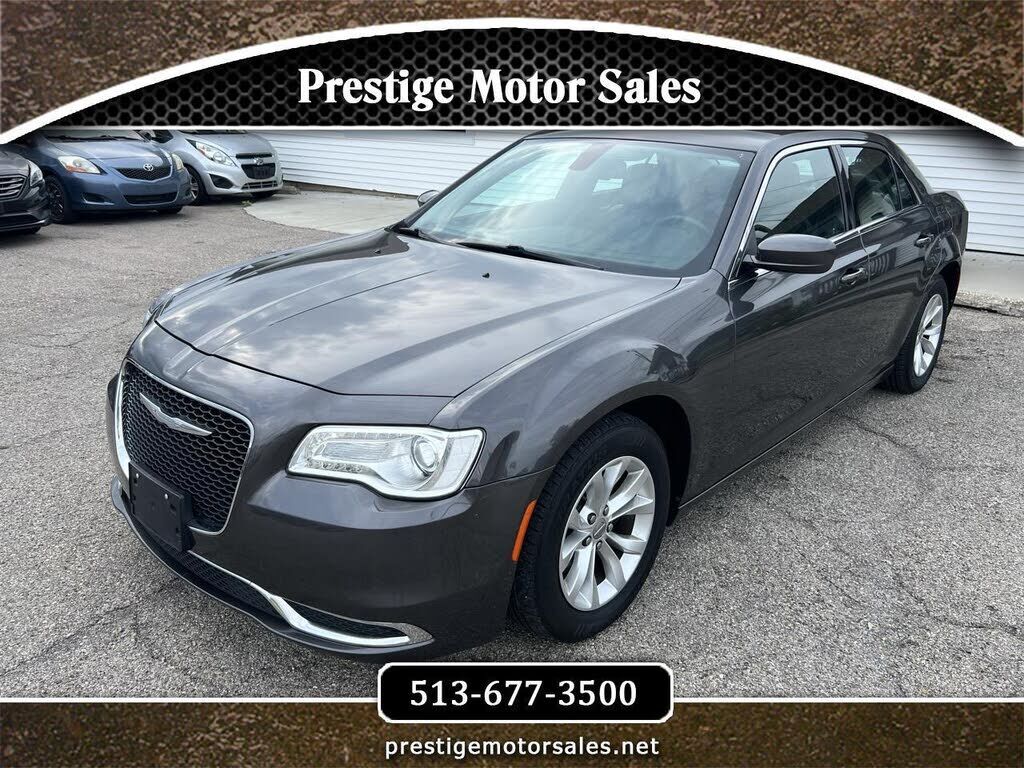 2015 CHRYSLER 300