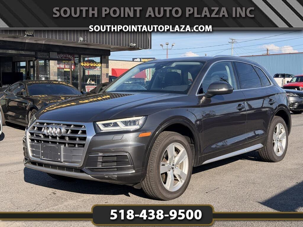 2018 AUDI Q5