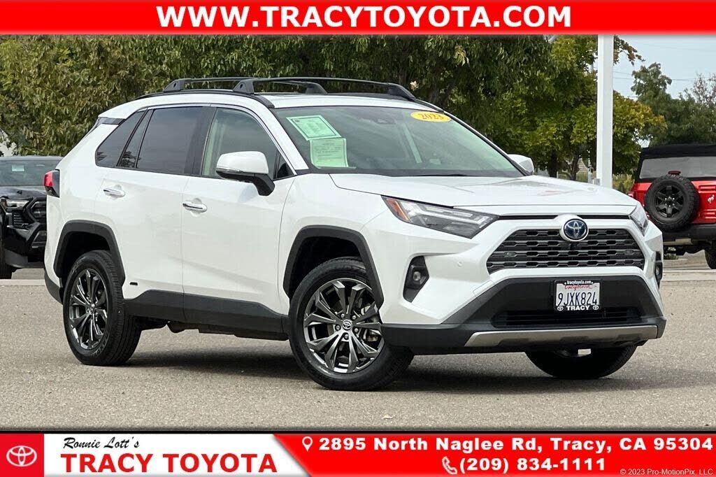 2023 TOYOTA RAV4