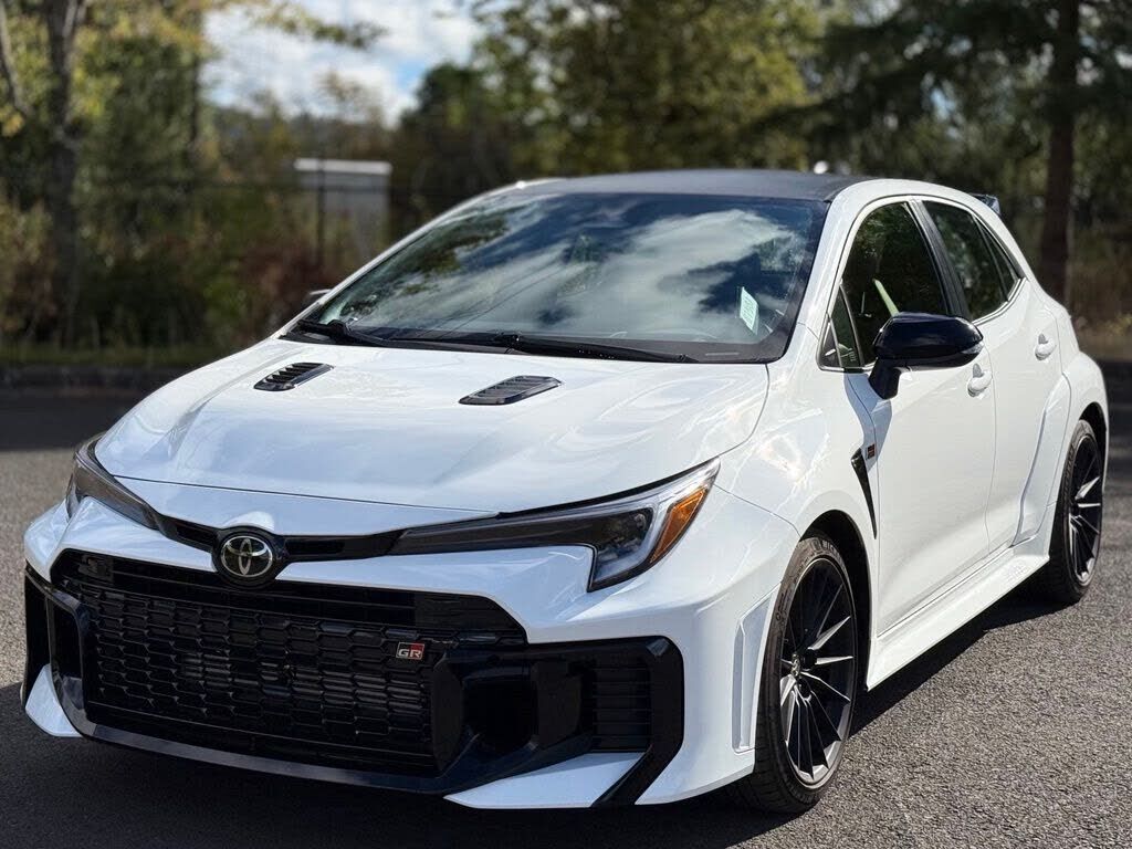2025 TOYOTA GR COROLLA