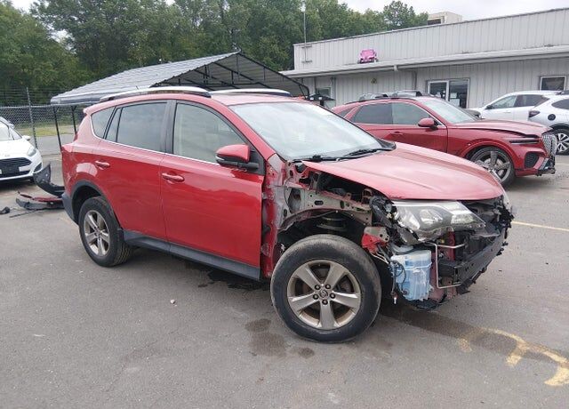 2015 TOYOTA RAV4