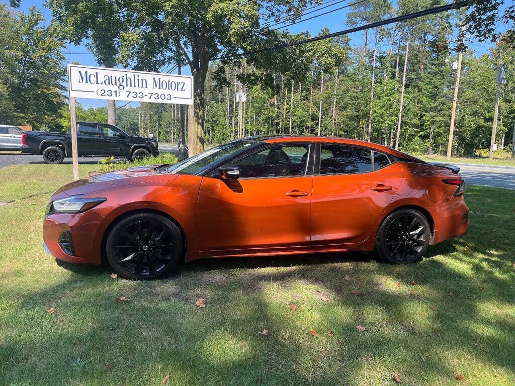 2019 NISSAN Maxima