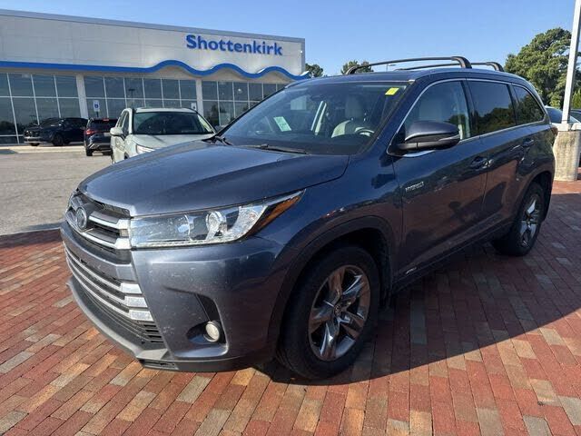 2018 TOYOTA Highlander