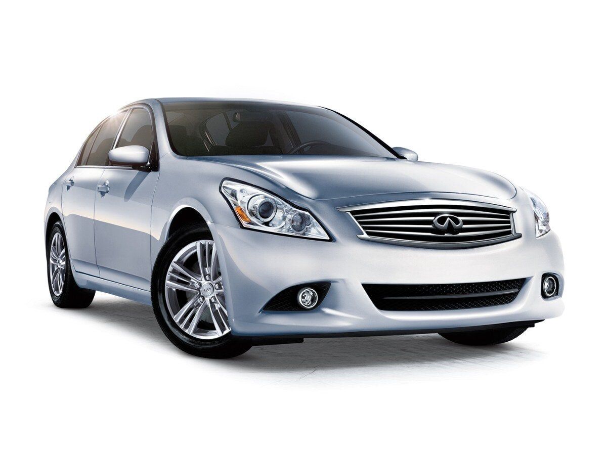 2011 INFINITI G25
