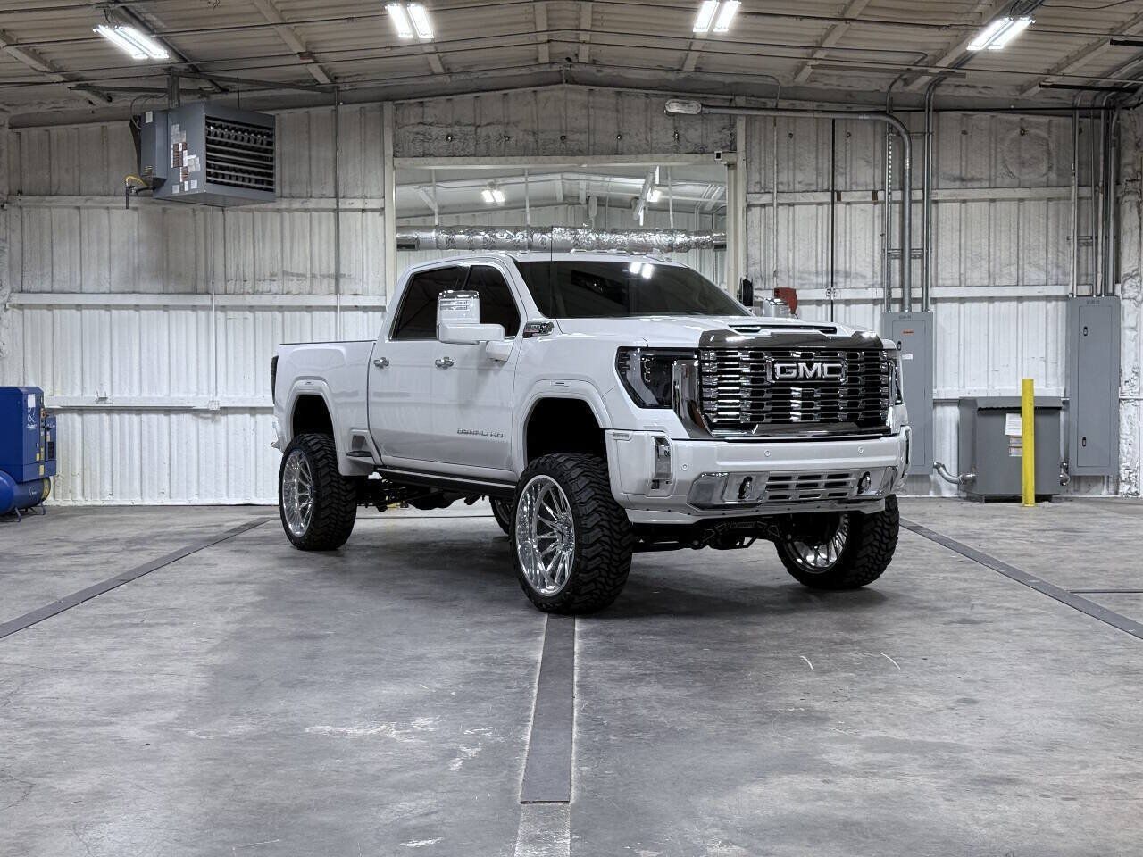 2024 GMC Sierra HD