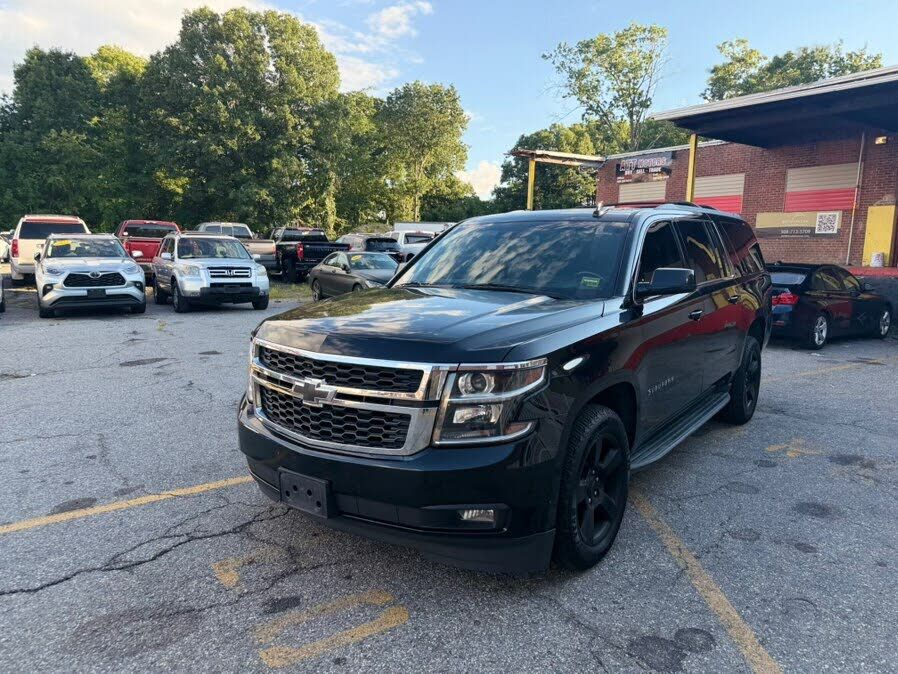 2018 CHEVROLET Suburban