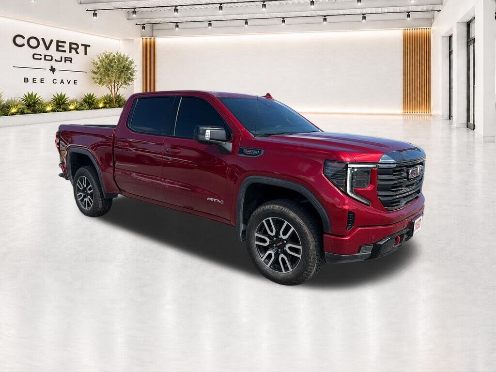 2024 GMC Sierra