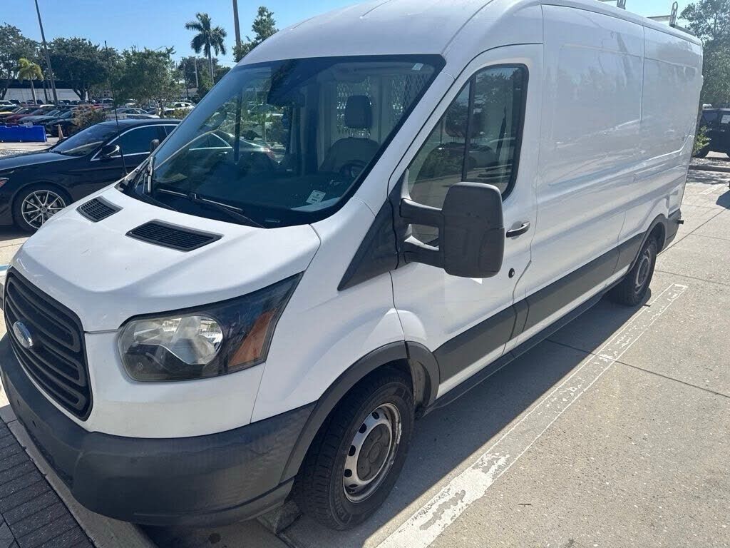 2018 FORD Transit