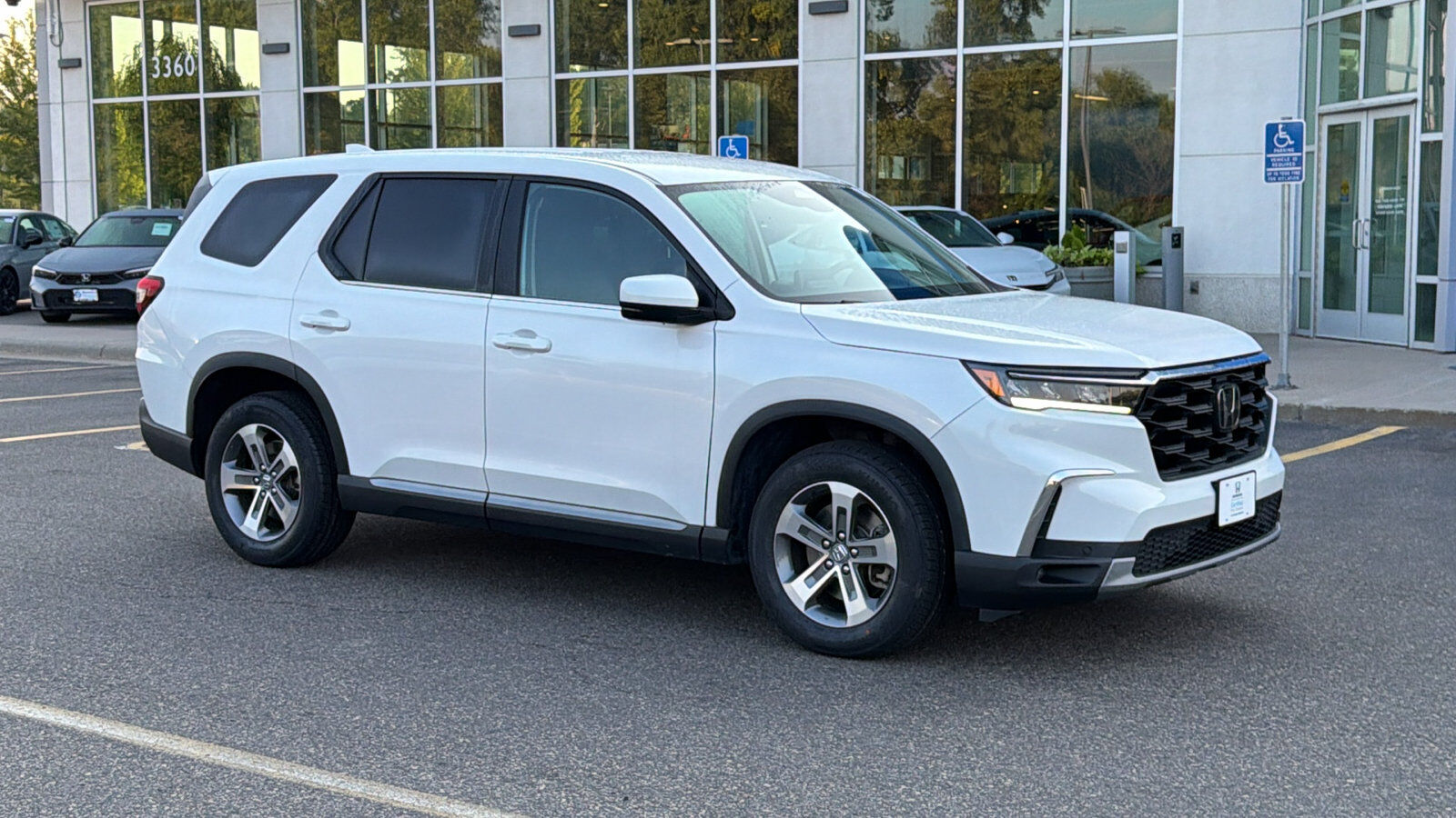 2023 HONDA Pilot