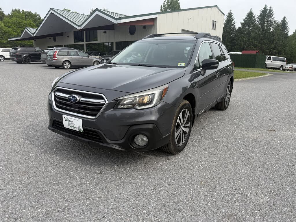 2018 SUBARU Outback