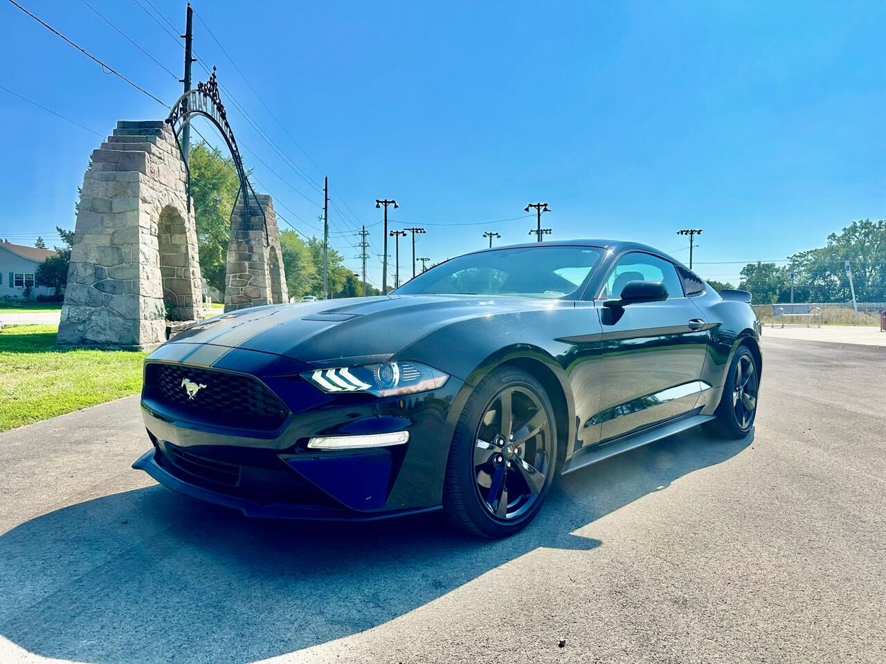 2019 FORD Mustang