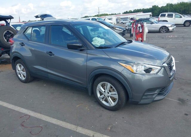 2020 NISSAN Kicks