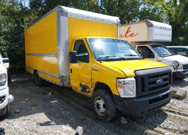 2019 FORD E-350