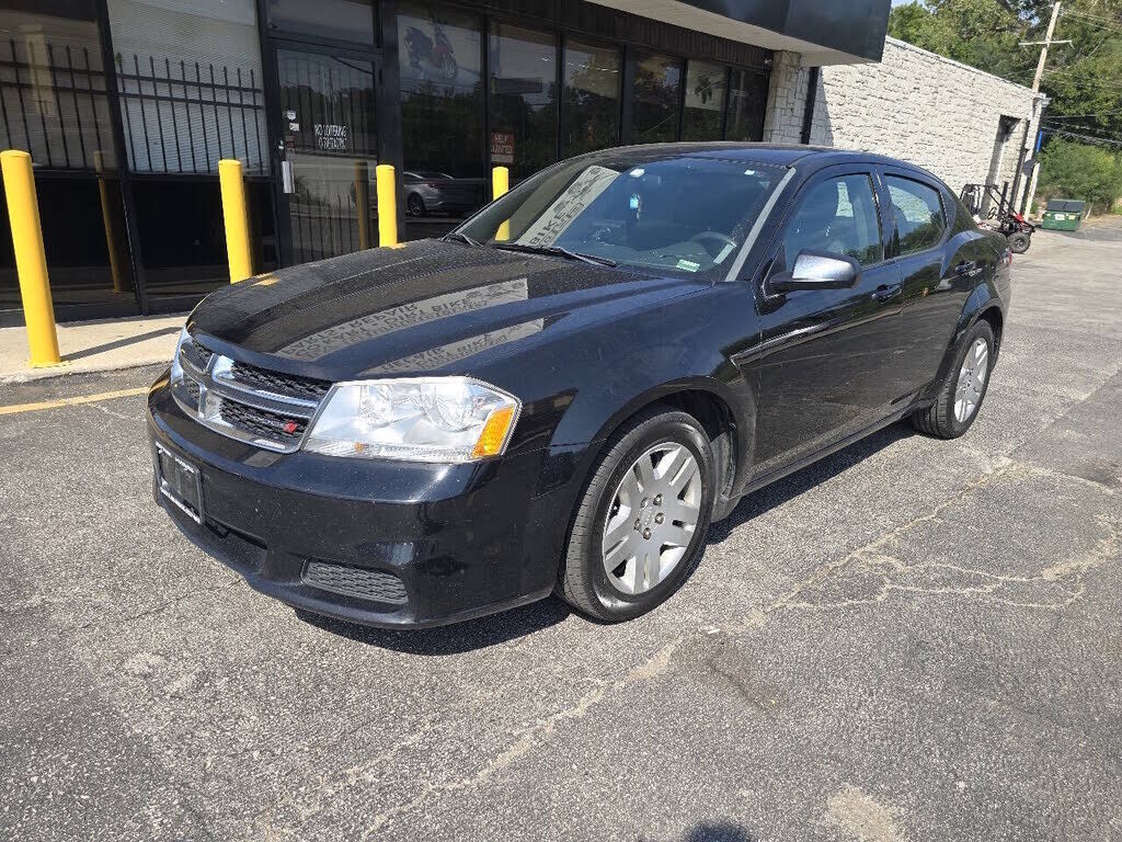 2014 DODGE Avenger