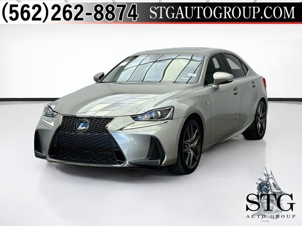 2020 LEXUS IS