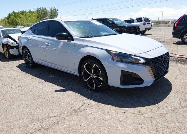 2024 NISSAN Altima