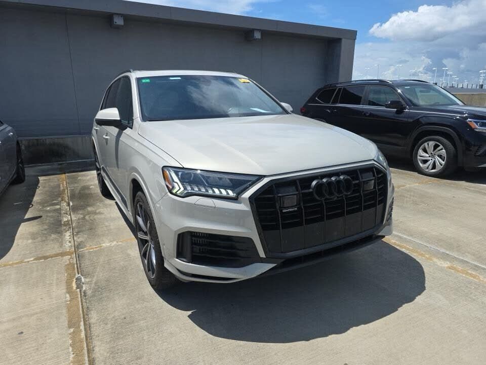 2023 AUDI Q7