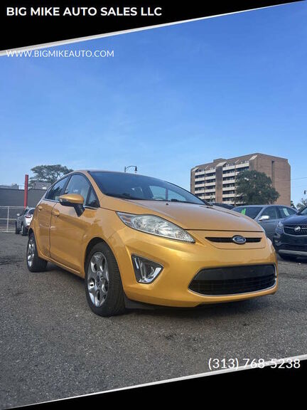 2013 FORD Fiesta
