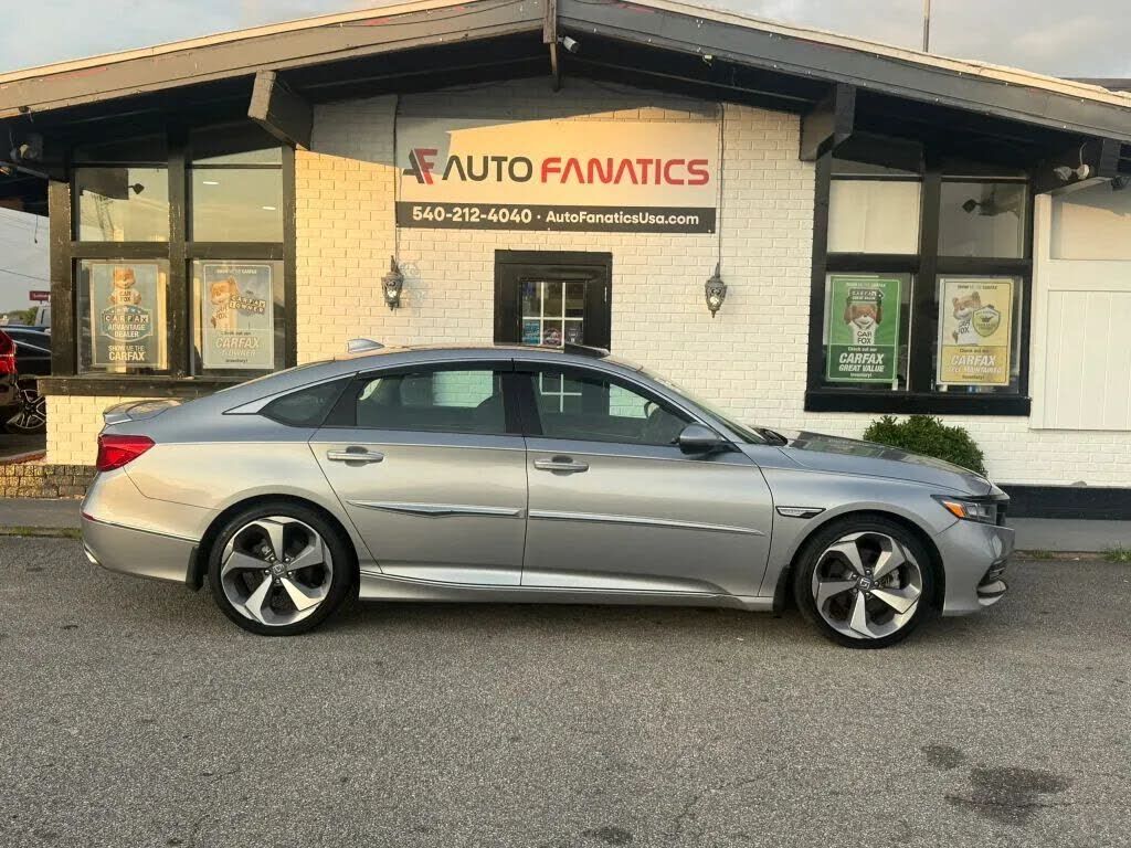 2019 HONDA Accord