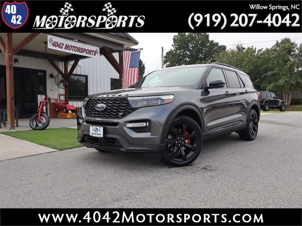 2020 FORD Explorer