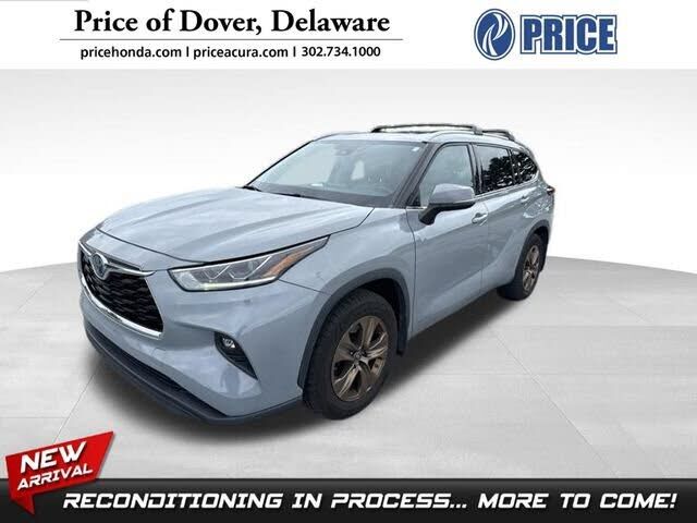 2022 TOYOTA Highlander